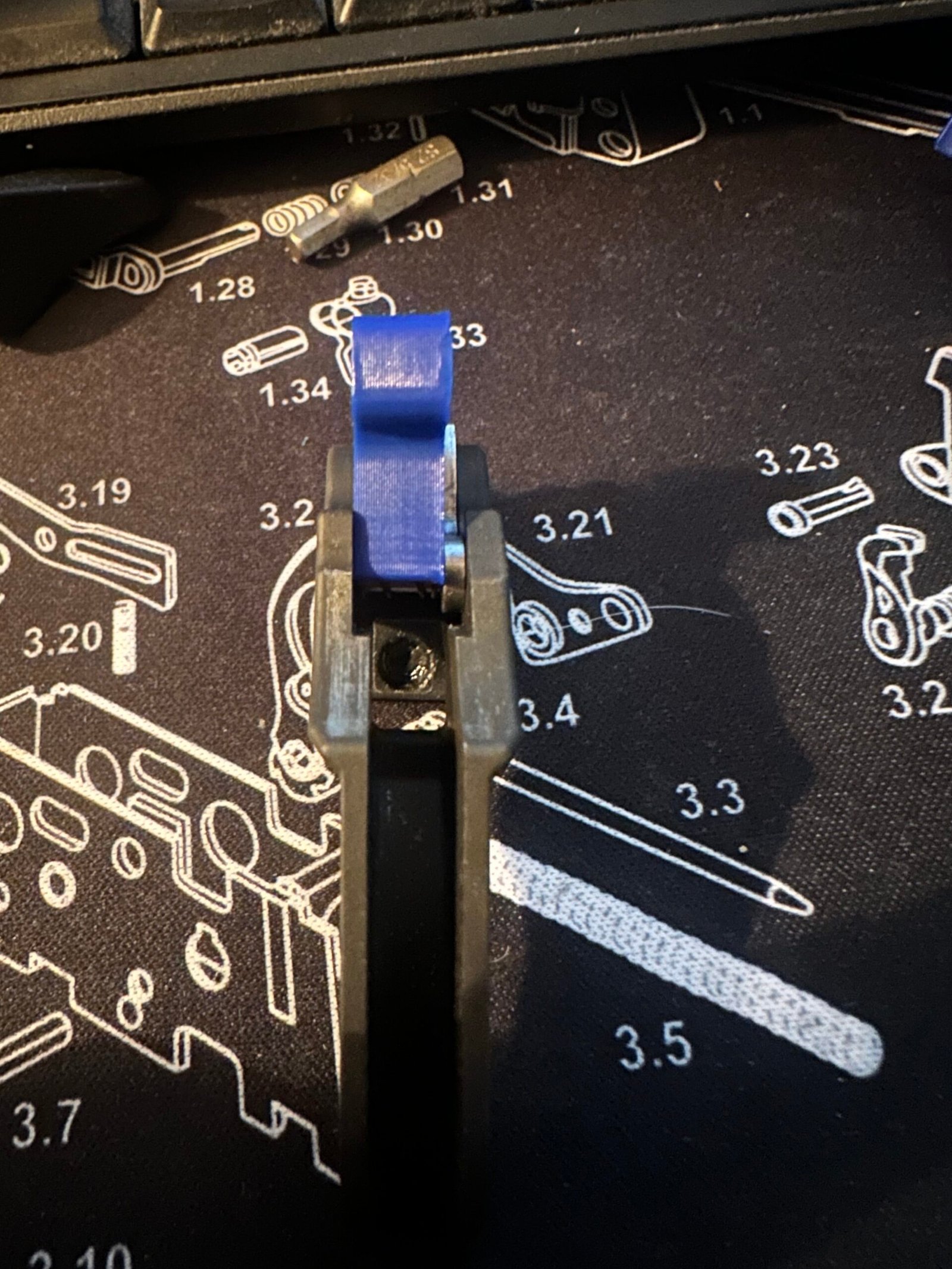 HK MP5 22LR FRT ALT PIC 3